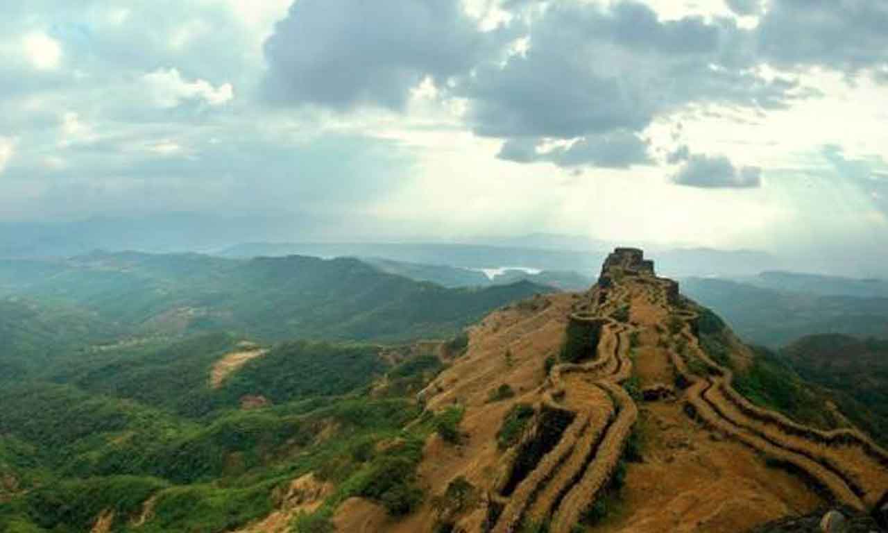 Rajgad Fort – छत्रपती शिवाजी महाराजांचे सर्वाधिक वास्तव्य लाभलेला – किल्ले राजगड